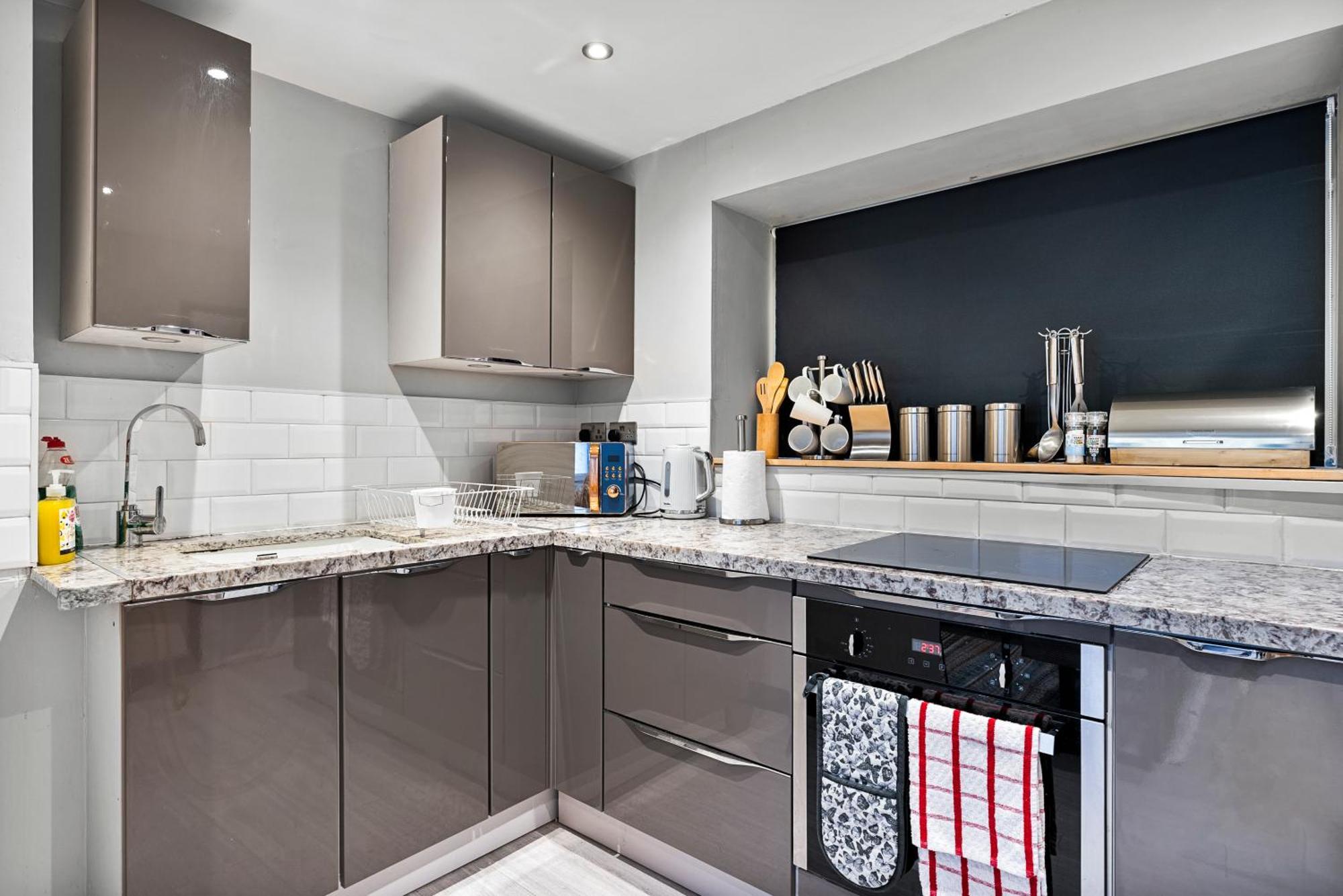 30 Percent Off! Elegant Cottage Of Whitby - Sleeps 5 外观 照片