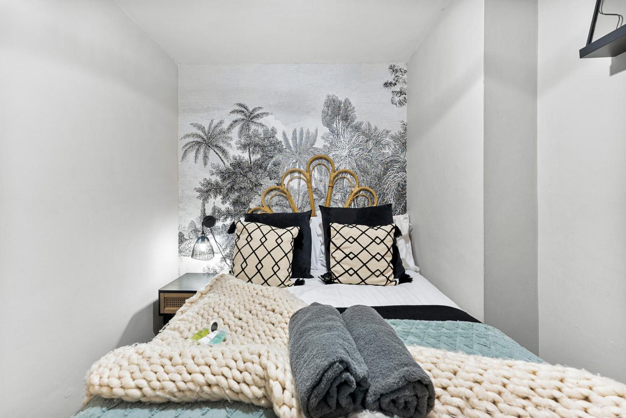 30 Percent Off! Elegant Cottage Of Whitby - Sleeps 5 外观 照片